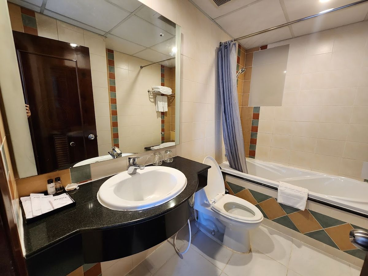 Aluna Ben Thanh Hotel room interior in Hoi An Old Town