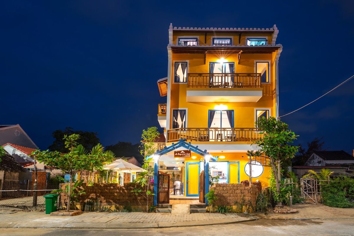 An Bang corner house exterior in An Bang Beach