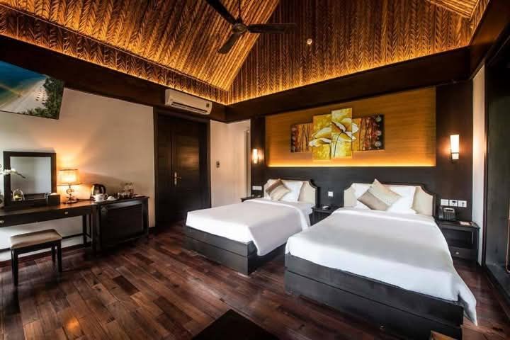 Hon Tam Resort pool and grounds in Hoi An Old Town